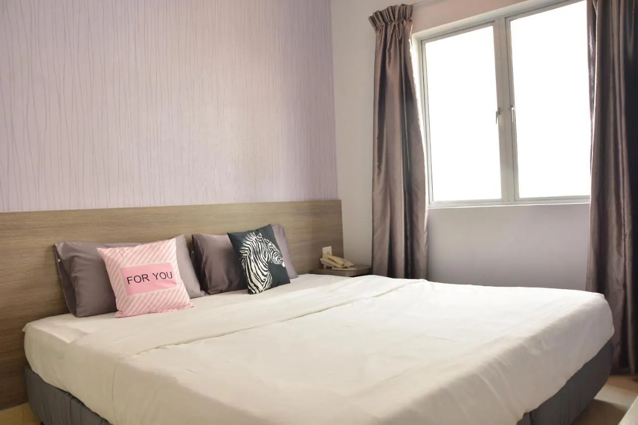 Duta Hotel Kuala Lumpur 2*,